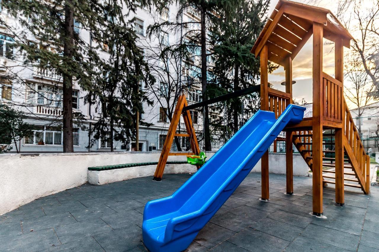 Modern Apartment In Old Тбилиси Екстериор снимка