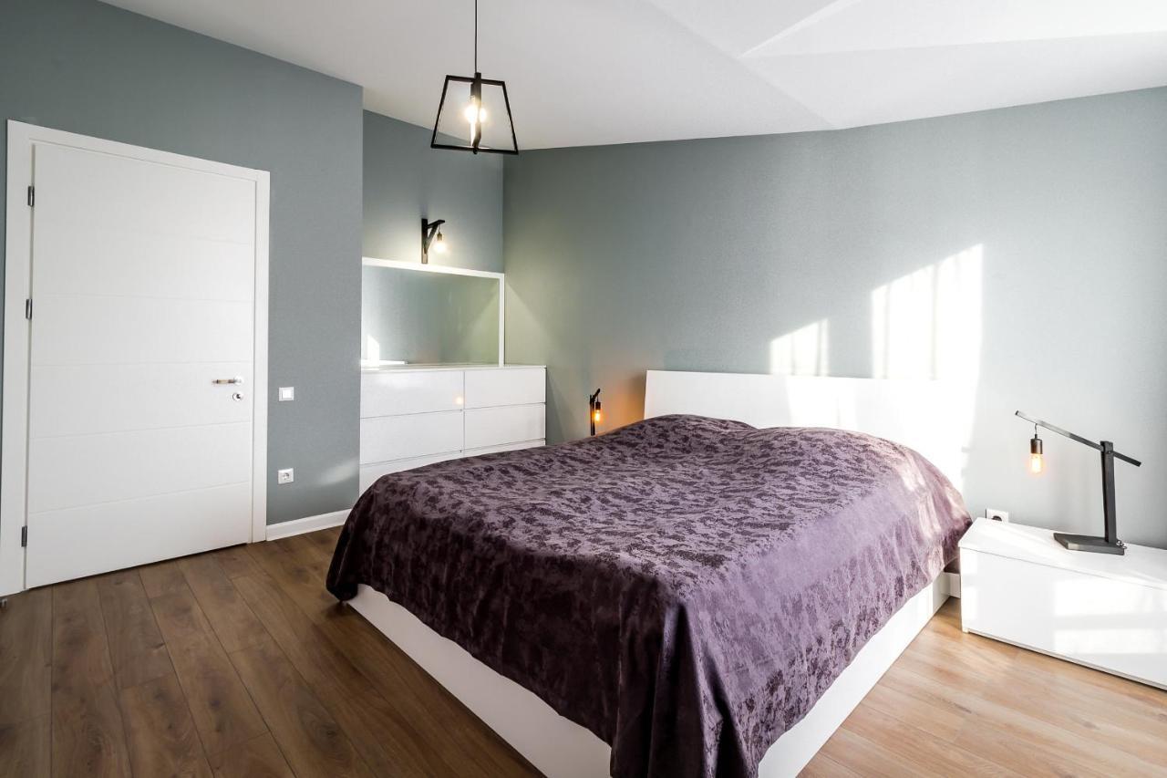 Modern Apartment In Old Тбилиси Екстериор снимка